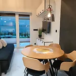 Superior Laguna Beskidow Pilot's Studio! Sauna&gym! Air Condition!