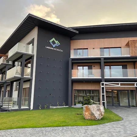 Superior Laguna Beskidow Pilot's Studio! Sauna&gym! Air Condition! 아파트 *