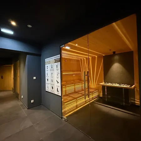 Superior Laguna Beskidow Pilot's Studio! Sauna&gym! Air Condition! Zarzecze (Silesia)
