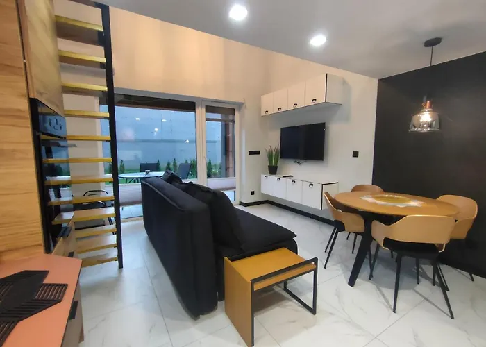 Superior Laguna Beskidow Pilot's Studio! Sauna&gym! Air Condition! Zarzecze (Silesia)