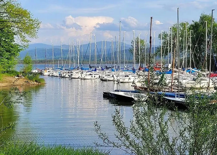 Superior Laguna Beskidow Pilot's Studio! Sauna&gym! Air Condition! Apartamento Zarzecze (Silesia)